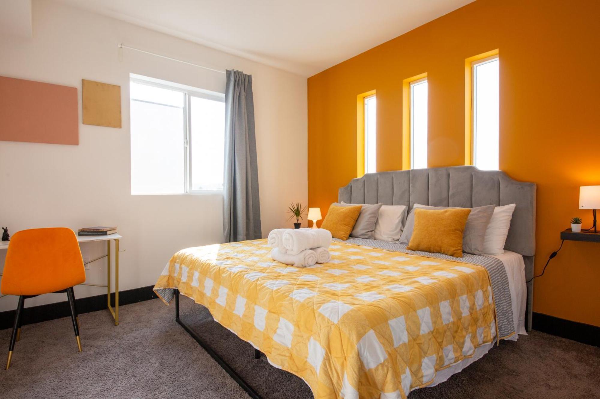 Pousada Spacious Luxury In The Heart Of La! Free Parking And Jacuzzi *